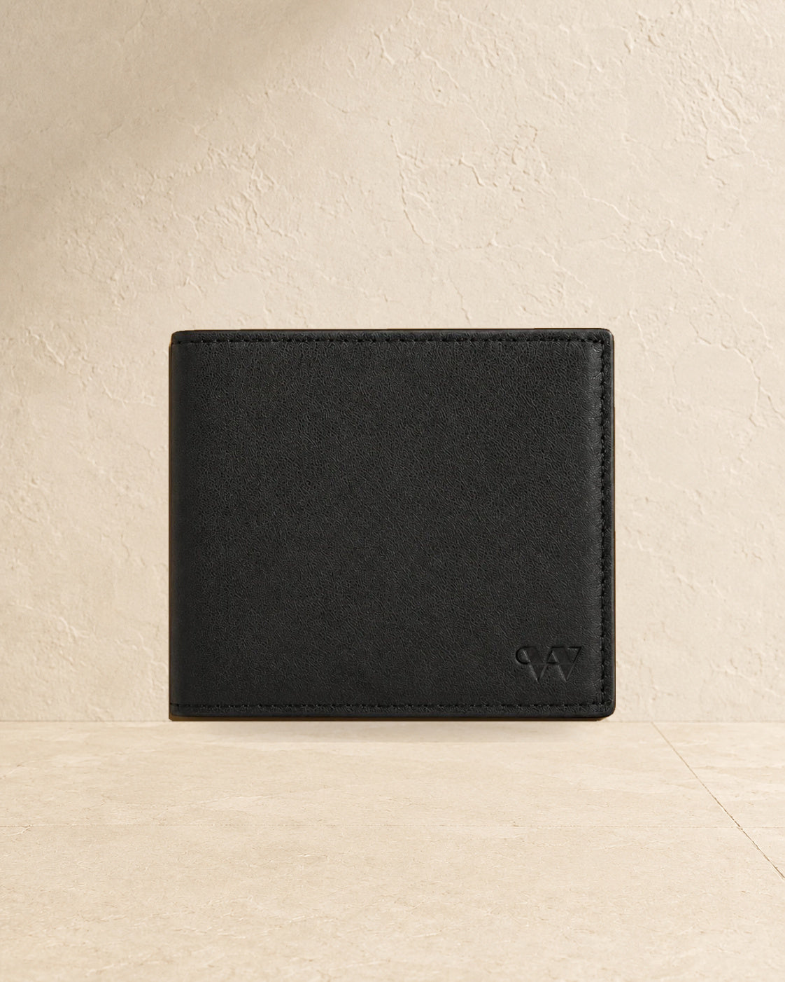 Wildebeast The Drift black leather wallet, front view